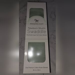 Amazing Baby Green Muslin Swaddle Blanket
